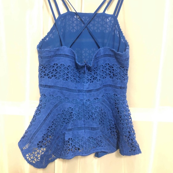 Female top - Picture 4 of 5